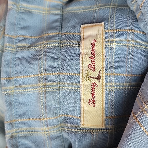 Tommy Bahama 100% Silk Button Down Shirt/ L. - Picture 4 of 13